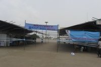 Vue globale des stands avant l'ouverture officielle