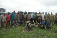 Photo de famille des participants au lancement des travaux de reboisement