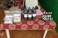 produits exposés : compost, Bokashi, huile de neem, super magro liquide
