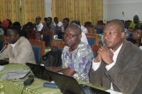 Vue partielle des communicateurs pour les panels