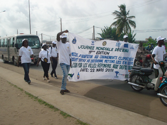 Message de sensibilisation au cours de la caravane 2
