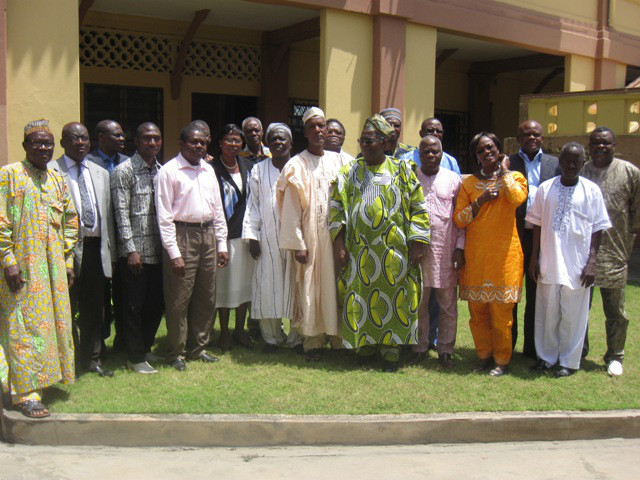 Photo de famille des participants au CA